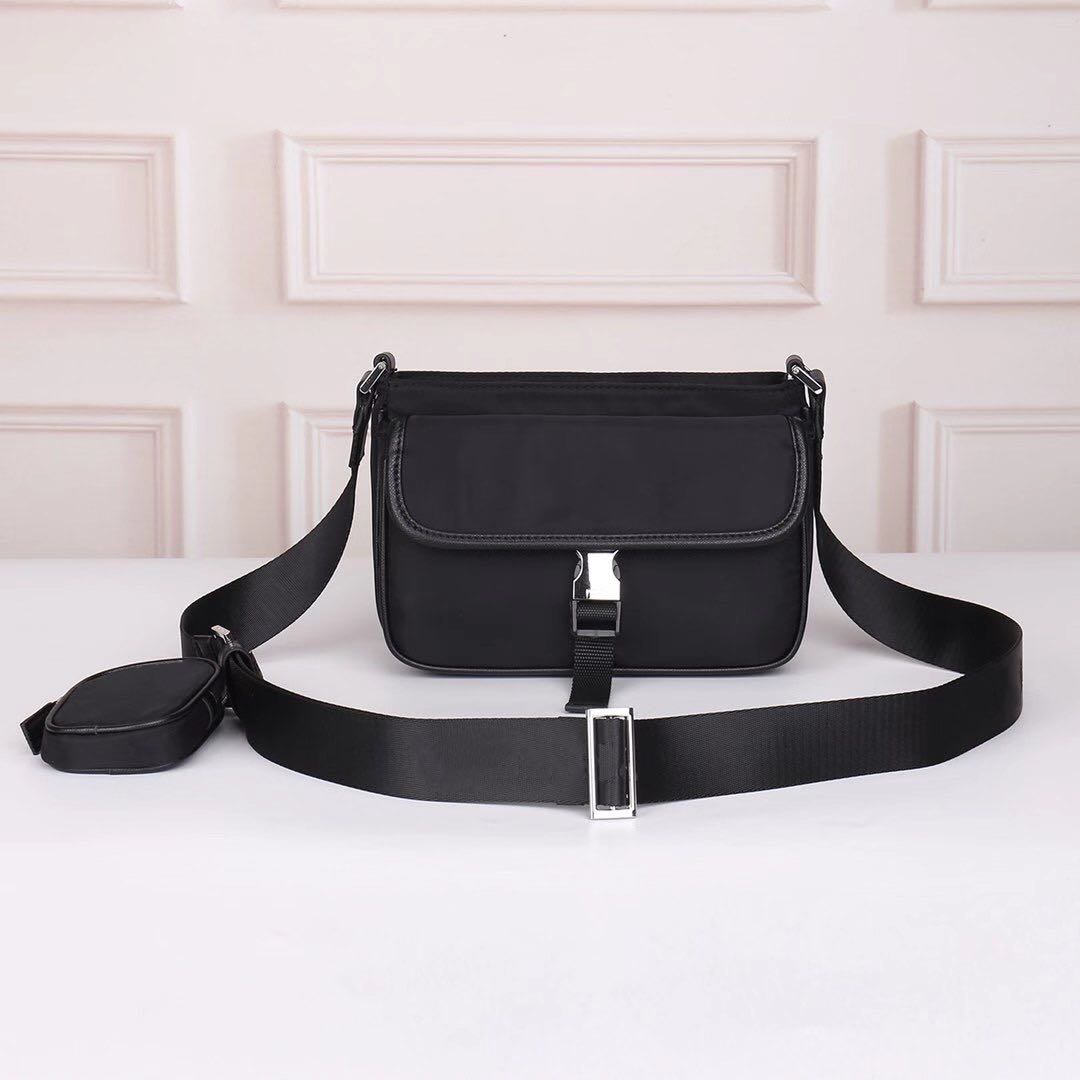 Wholesale Canvas cross Body bag men fashion messenger bag classic satchel waterproof canvas shoulder bag parachute fabric men camera purse, Black
Wholesale Canvas cross Body bag men fashion messenger bag classic satchel waterproof canvas shoulder bag parachute fabric men camera purse, Black