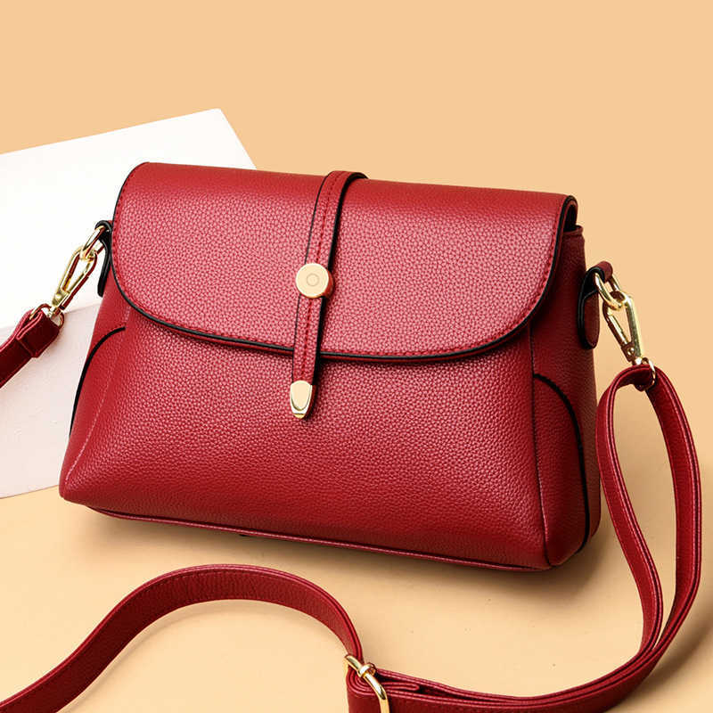 2020 new middle aged women's Korean fashion versatile messenger high grade leisure shoulder bag, Red
2020 new middle aged women's Korean fashion versatile messenger high grade leisure shoulder bag, Red