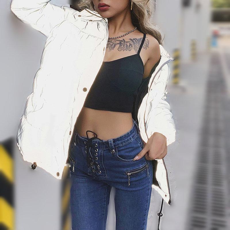 2021 Girls Winter Reflective Light Long Warm Women Coat Jacket Night Jogger Cotton Padded Overcoat Top Gray Stand Parka Outwear
2021 Girls Winter Reflective Light Long Warm Women Coat Jacket Night Jogger Cotton Padded Overcoat Top Gray Stand Parka Outwear