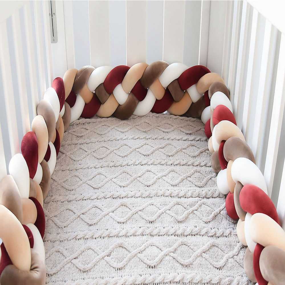 200M Baby Bed Bumper born Crib Bumper 4 Braided Knot Baby Crib Bumper Protector with Pillow CushionCunas Para El Bebe 210812