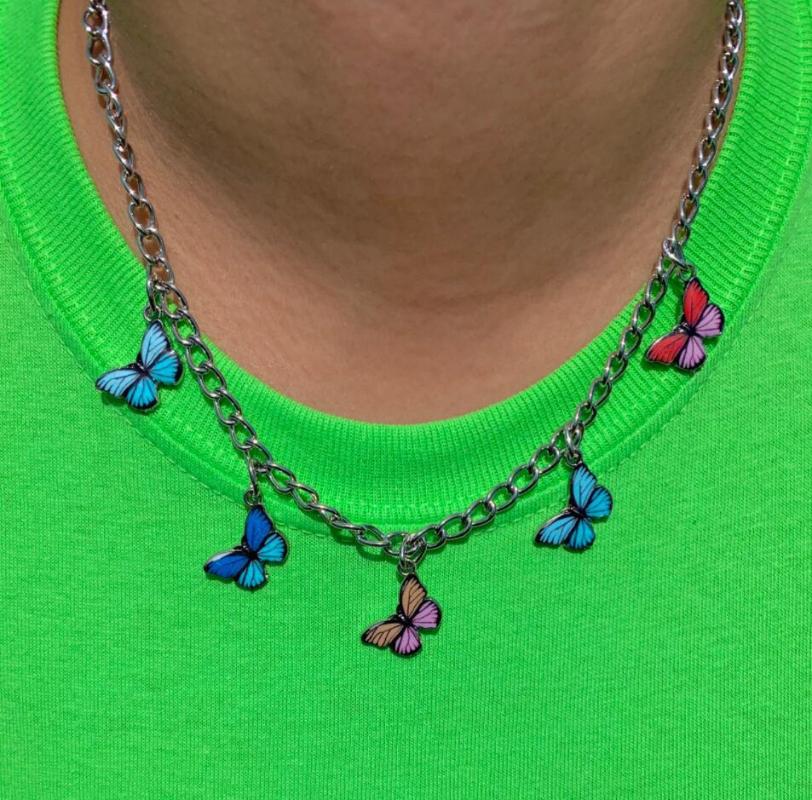 Pendant Necklaces Colorful Butterfly Pendants Necklace For Women Silver Color Short Tassel Female Clavicle Chain 2021 Fashion Jewelry
Pendant Necklaces Colorful Butterfly Pendants Necklace For Women Silver Color Short Tassel Female Clavicle Chain 2021 Fashion Jewelry