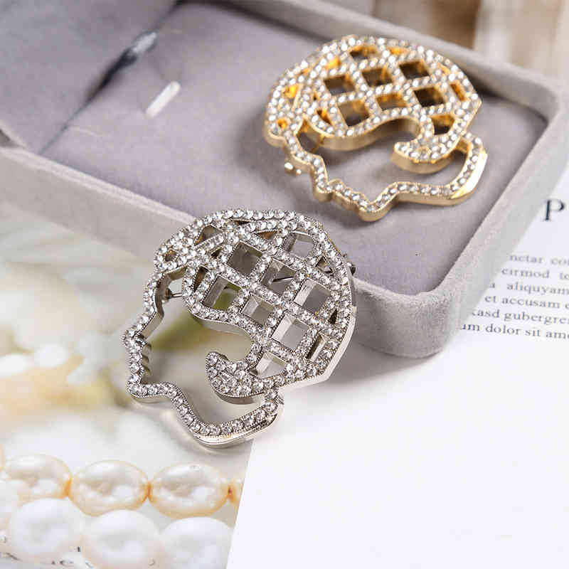 Brooch French Small Fragrance Head Hollowed Out Coat Diamond Korean Face