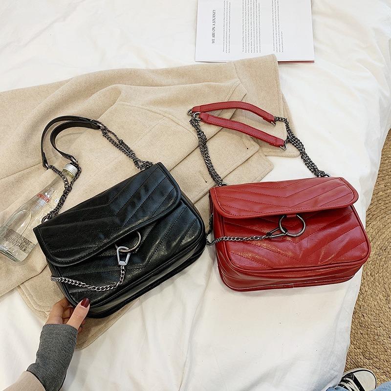 High-quality Retro Large-capacity Handbags 2021 New Trendy Korean Version of Popular Ladies Chain Shoulder Messenger Bag, Black
High-quality Retro Large-capacity Handbags 2021 New Trendy Korean Version of Popular Ladies Chain Shoulder Messenger Bag, Black