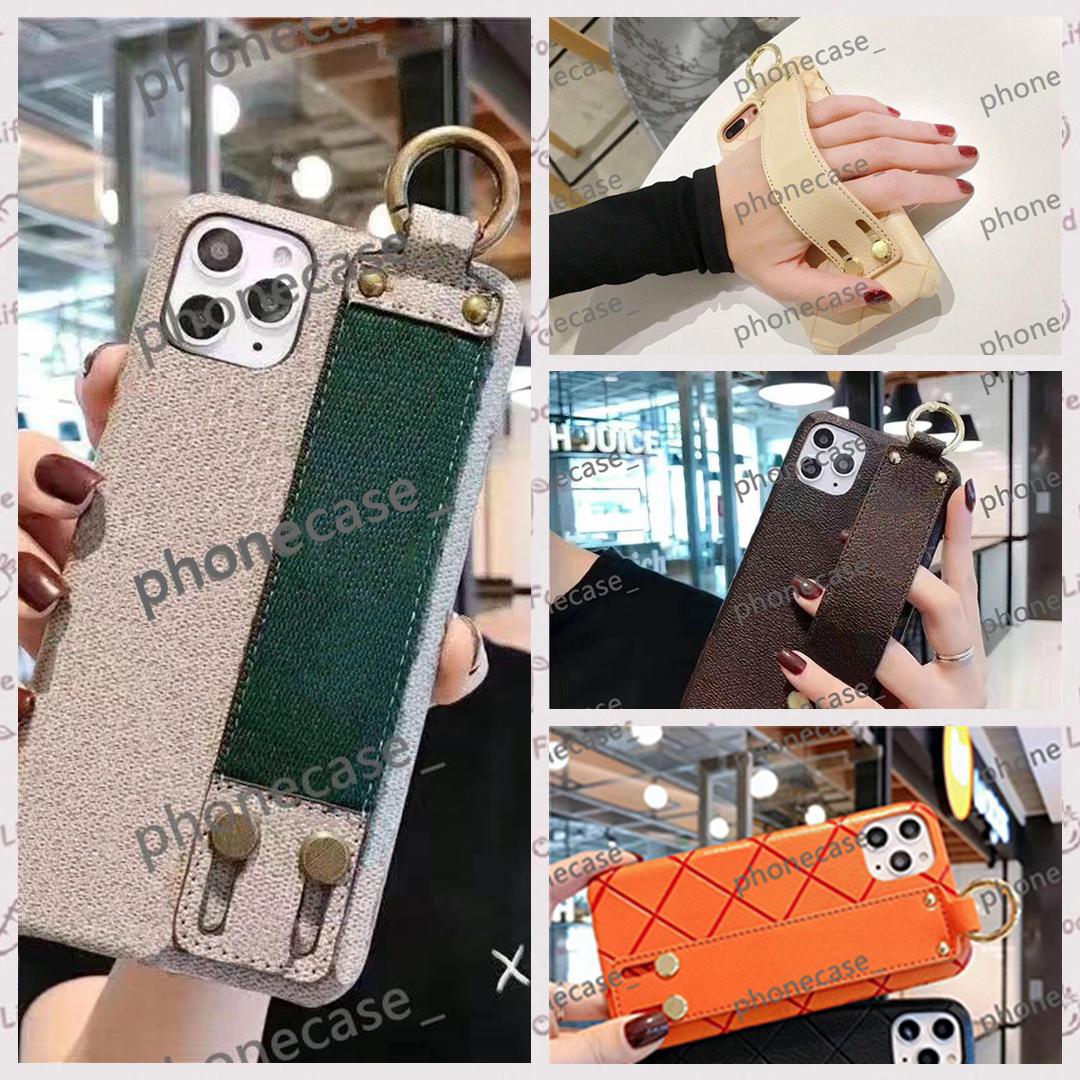 Fashion textile Armband designer phone cases for iphone 12 11 Pro Max XR XS XSMax 7/8 plus retro classic good quality Cellphone Cover
Fashion textile Armband designer phone cases for iphone 12 11 Pro Max XR XS XSMax 7/8 plus retro classic good quality Cellphone Cover