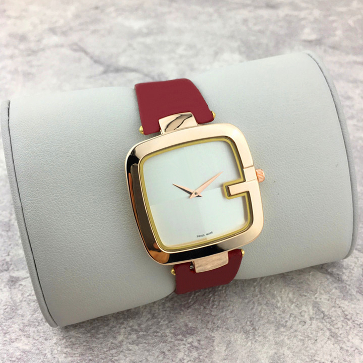 New Fashion Square Dial Face Women watch Black/Brown/Red Genuine Leather strap Lady Wristwatch High quality Casual quartz Dress party, Black black
New Fashion Square Dial Face Women watch Black/Brown/Red Genuine Leather strap Lady Wristwatch High quality Casual quartz Dress party, Black black