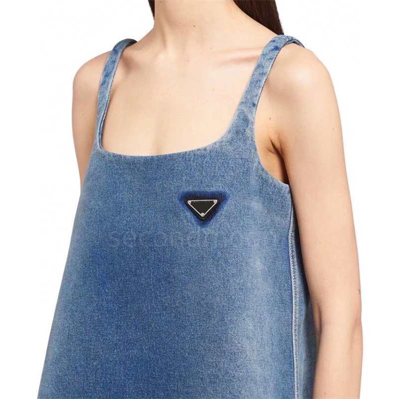 Womens Sleeveless Denim Dresses Luxury Casual Style Dress Spring Autumn Fashion Skirt Classic Triangle Badge Skirts For Girls, Blue
Womens Sleeveless Denim Dresses Luxury Casual Style Dress Spring Autumn Fashion Skirt Classic Triangle Badge Skirts For Girls, Blue