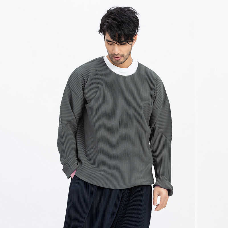 IEFB Men's Wear Japanese Stretch Fabric Pleated Loose Tops Round Collar Loose Long Sleeve T-shirt Male 9Y3057 210623