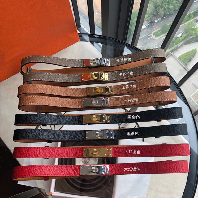 Top Quality belt women designer double-sided Two different colors Genuine leather h-button smooth letter Needle buckle belts, 1.7cm width
Top Quality belt women designer double-sided Two different colors Genuine leather h-button smooth letter Needle buckle belts, 1.7cm width