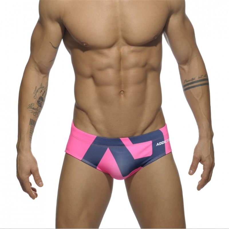 Mens Printing Underpants Sexy Low Waist Swim Trunks Male Swimming Boxer Briefs Beach Wear Surf Shorts Quick Dry Swimwear Bathing, As pic
Mens Printing Underpants Sexy Low Waist Swim Trunks Male Swimming Boxer Briefs Beach Wear Surf Shorts Quick Dry Swimwear Bathing, As pic
