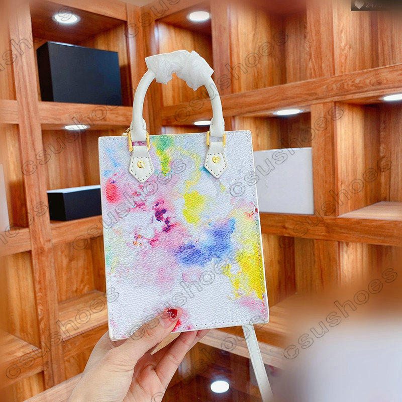 Petit Sac Plat Mini Tote Bag Womens Designers Luxurys Cross Body Leather Handbag M69442 M80449
Petit Sac Plat Mini Tote Bag Womens Designers Luxurys Cross Body Leather Handbag M69442 M80449