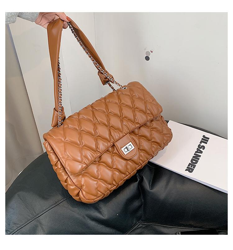 Brand Designer Women's Tote Bags 2021 Autumn Winter New Lady Shoulder Bag High Quality Nylon Handbags Large Capacity Shopper Bag, Black
Brand Designer Women's Tote Bags 2021 Autumn Winter New Lady Shoulder Bag High Quality Nylon Handbags Large Capacity Shopper Bag, Black