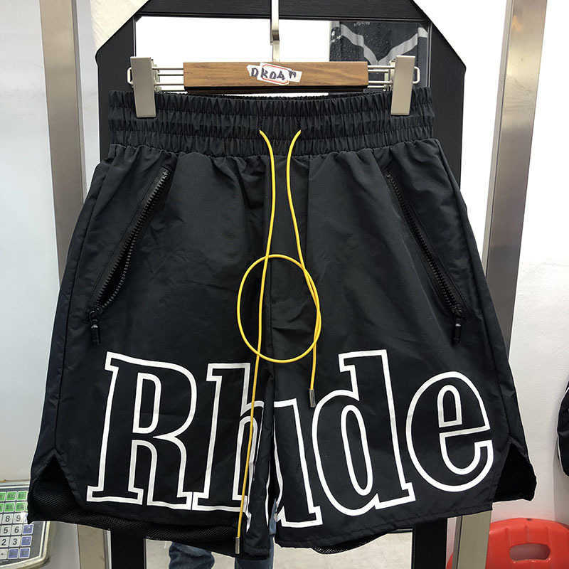 Rhude Shorts Men Women Fashion Casual Reflective Skateboard Silver L Hip Hop Beach Rhude Pocket zipper Shorts T200612
Rhude Shorts Men Women Fashion Casual Reflective Skateboard Silver L Hip Hop Beach Rhude Pocket zipper Shorts T200612