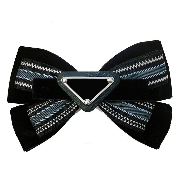 Fashion blogger Lady girl womens Hair Rubber Bands Hairs Scrunchy Ring Clips Inverted triangle designer Sports hairhold Scrunchie Hairband Pony Tails Holder P3551
Fashion blogger Lady girl womens Hair Rubber Bands Hairs Scrunchy Ring Clips Inverted triangle designer Sports hairhold Scrunchie Hairband Pony Tails Holder P3551