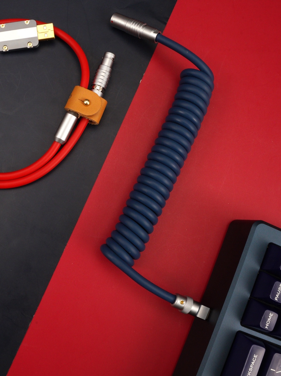 Geekcable Handmade Customized Mechanical Keyboard Data Cable Super Elastic Series Rear Aviation Rubber Coil Navy Blue And Red