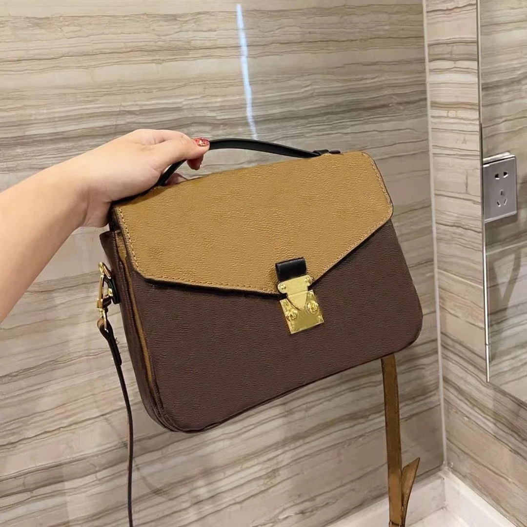Classic printing flower Messenger Bag Real Leather Women Handbag Pochette Metis Totes Handbags Purse Shoulder Crossbody Bags 40780, Red
Classic printing flower Messenger Bag Real Leather Women Handbag Pochette Metis Totes Handbags Purse Shoulder Crossbody Bags 40780, Red