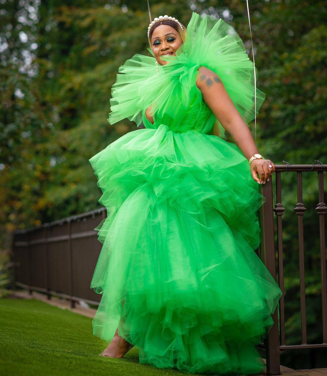 2021 New Lush Green Prom Dresses Plus Size Deep V Neck Tulle Side Split Party Evening Gowns Custom Made Maternity Dress