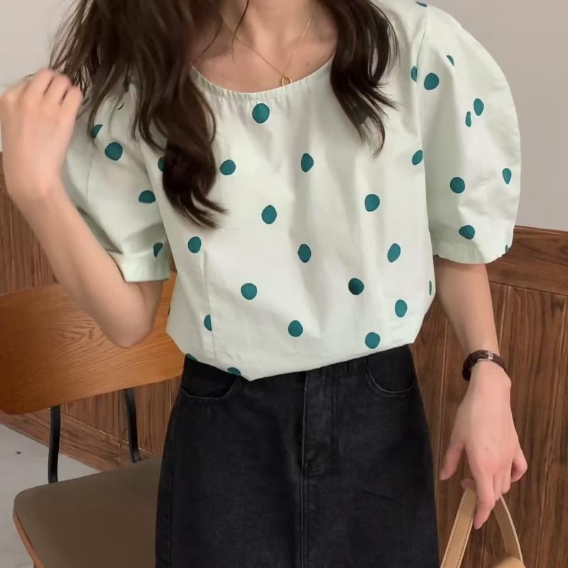 women's blouses & shirts 2021 korean version of the summer loose contrast color wave point puff sleeve shirt round neck pullover commut, White
women's blouses & shirts 2021 korean version of the summer loose contrast color wave point puff sleeve shirt round neck pullover commut, White