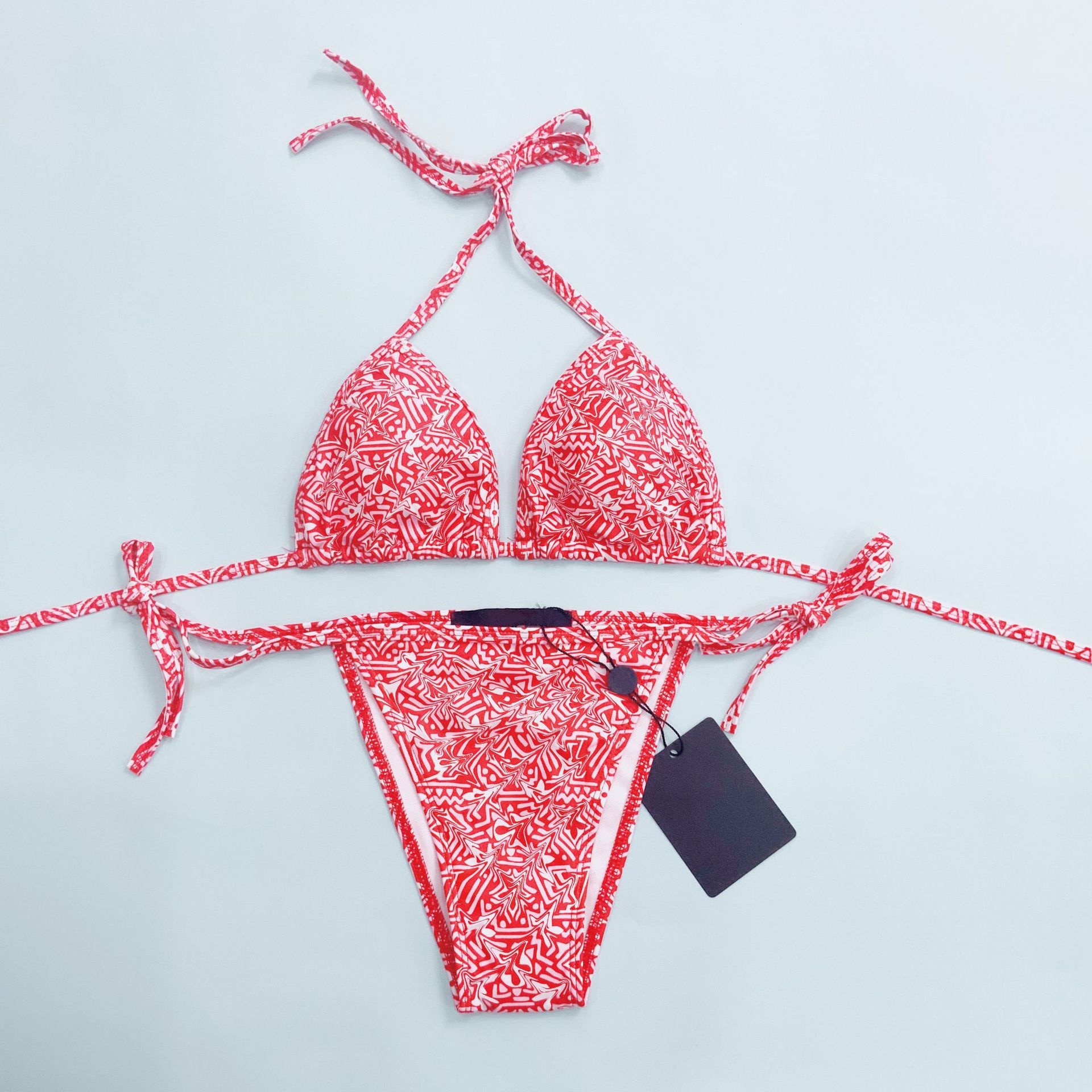 Designer Bikinis Luxury Brand Triangle Bikini Set Push Up Swimsuit Women's Swimwear Summer Beach Bathing Suits
Designer Bikinis Luxury Brand Triangle Bikini Set Push Up Swimsuit Women's Swimwear Summer Beach Bathing Suits