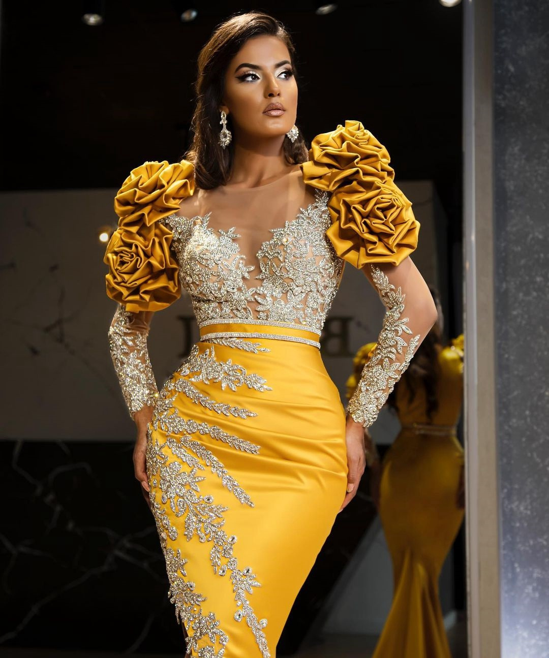 Glamorous Yellow Prom Dresses Long Ruffles Sleeves Evening Dress Custom Made Crystals Beading Side Split Floor Length Celebrity Party Gown