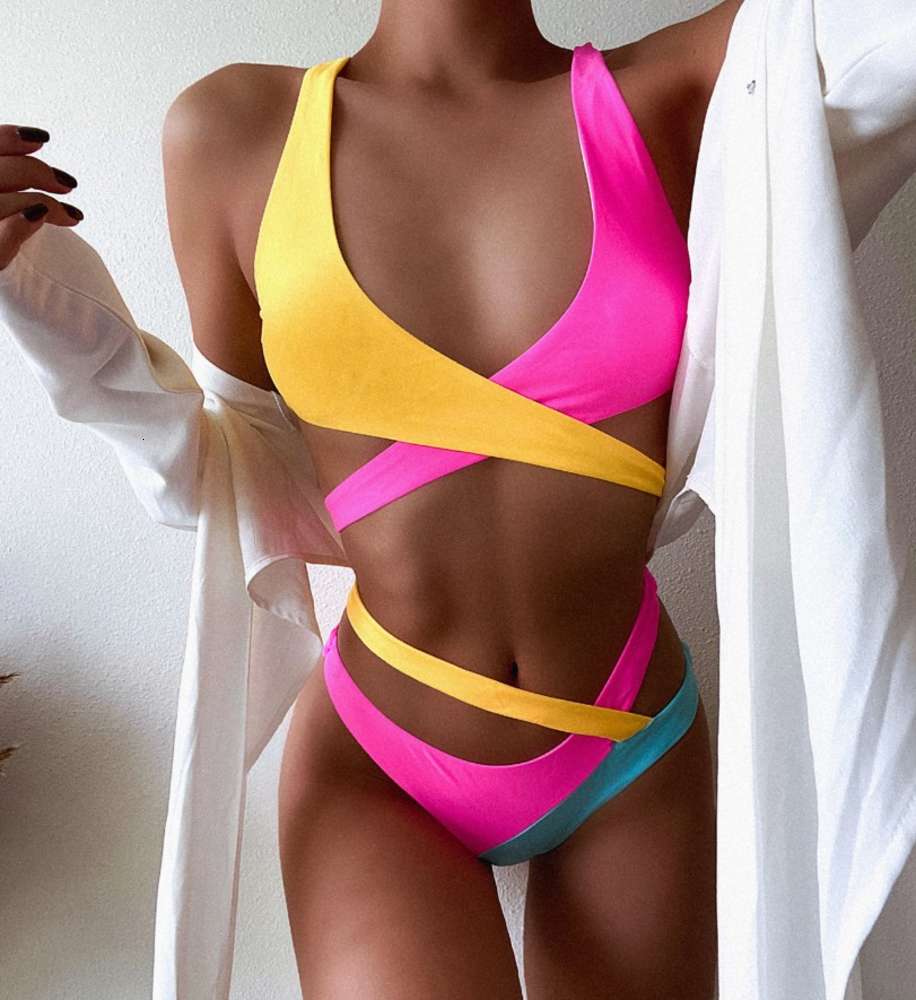 Wind women's fashion color contrast holiday beach bikini bandage cross triangle swimming sexy, White;black
Wind women's fashion color contrast holiday beach bikini bandage cross triangle swimming sexy, White;black