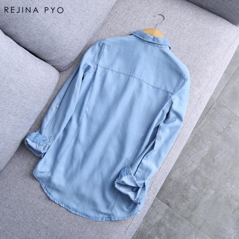 BIAORUINA Spring New Arrival Women Blue Cotton Denim Shirt Female Basic Solid Pockets Buttons Tops 210302