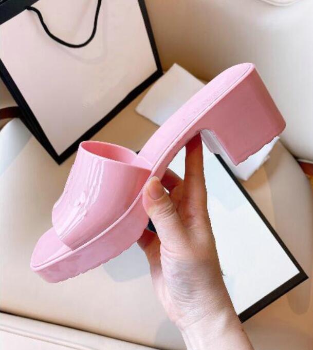 Women Sandals Slippers candy color Print Slide fashion Summer Wide Lady Sandals Slipper jelly women shoes heel-height 5.5CM Plate 2.5CM, Black
Women Sandals Slippers candy color Print Slide fashion Summer Wide Lady Sandals Slipper jelly women shoes heel-height 5.5CM Plate 2.5CM, Black