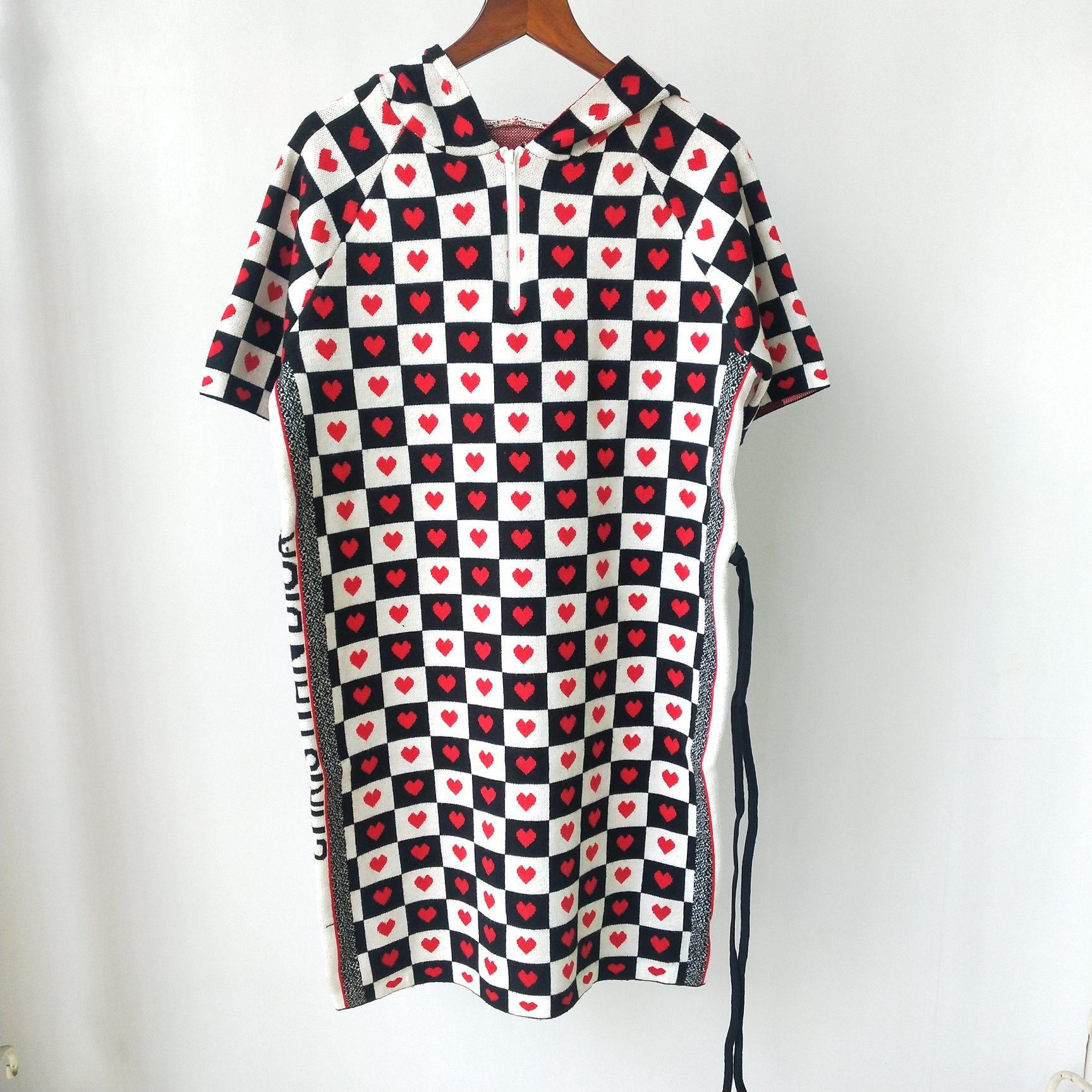 Shipping Free 2021 Autumn White Plaid Print Autumn Women' Dresses Brand Same Style Women' Runway Dresses DH859, Picture color
Shipping Free 2021 Autumn White Plaid Print Autumn Women' Dresses Brand Same Style Women' Runway Dresses DH859, Picture color