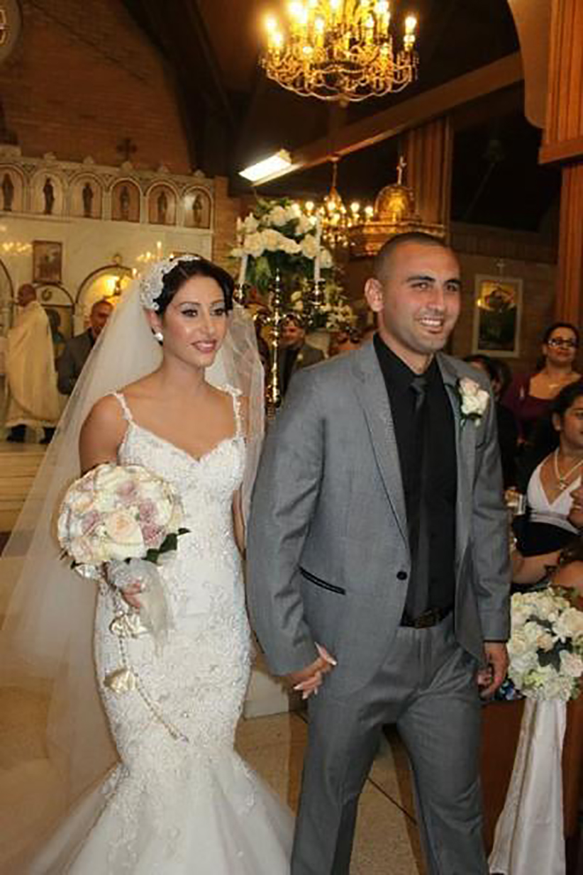 New Arrival Long Mermaid Lace Wedding Dresses 2021 with Appliques Spaghetti Straps Floor Length Custom Made Backless Hot Bridal Gowns