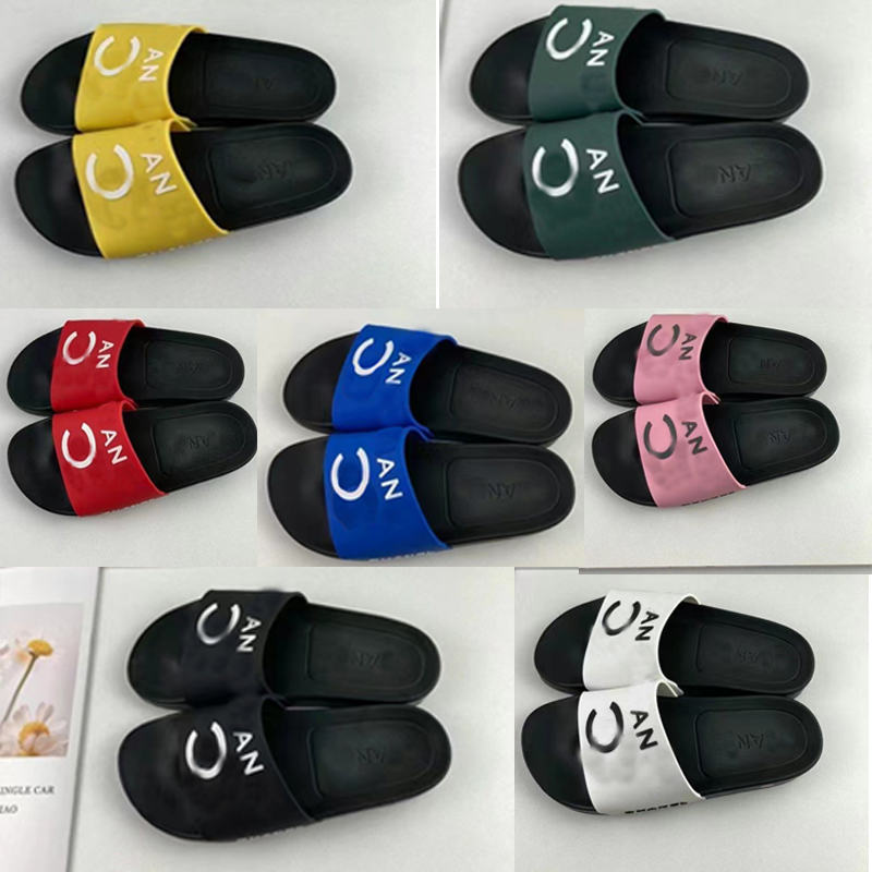 2021 Fashion slide sandals slippers for men women WITH ORIGINAL BOX Designer unisex beach flip flops slipper QUALITY-P1
2021 Fashion slide sandals slippers for men women WITH ORIGINAL BOX Designer unisex beach flip flops slipper QUALITY-P1