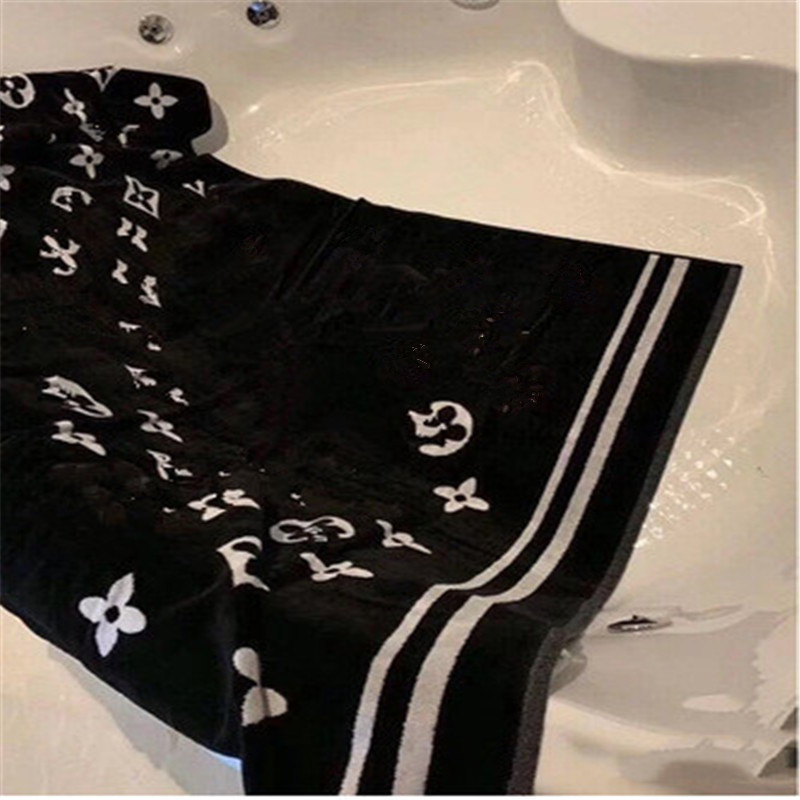 casual ins style bath towel luxury fashion cotton beach towels high quality top classic home gift, See details below
casual ins style bath towel luxury fashion cotton beach towels high quality top classic home gift, See details below