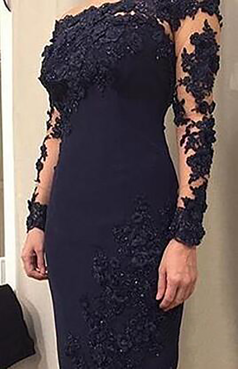 Dark Navy Blue Lace Short Mother of the Bride Long Sleeve Off Shoulder Sheath Knee Length Evening Gowns Wedding Guest Party Dress