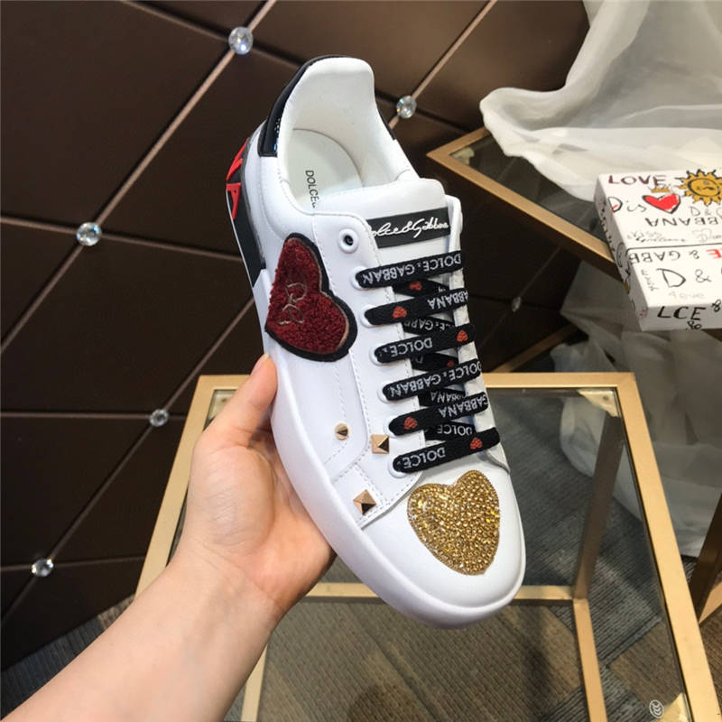 DGL DOLCGABBANAL 2021 Top Designer Mens womens Casual Shoes Fashion Genuine Leather Sneakers Luxury Trainers em407250
DGL DOLCGABBANAL 2021 Top Designer Mens womens Casual Shoes Fashion Genuine Leather Sneakers Luxury Trainers em407250