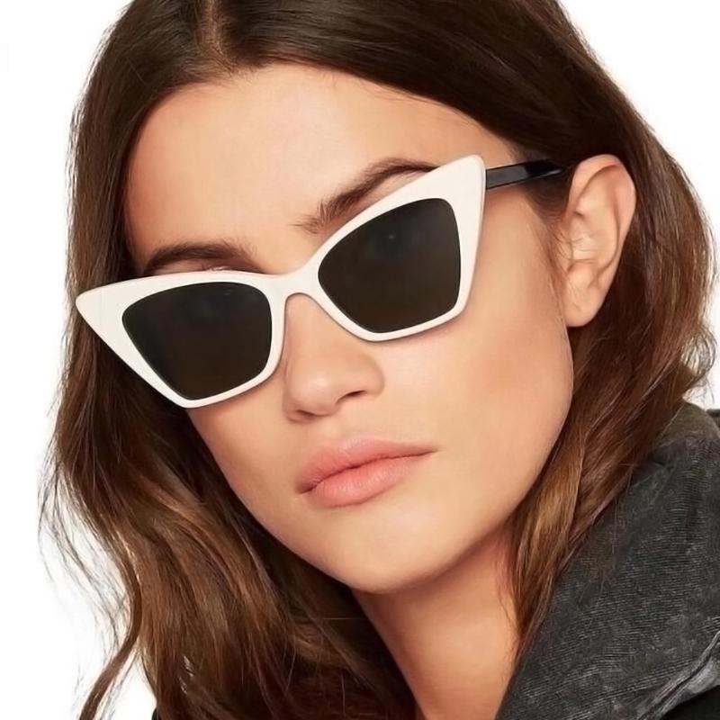 Sunglasses QPeClou Fashion Big Cat Eye Women Vintage Sexy Cateye Frame Sun Glasses Female Trendy Show Shades UV400
Sunglasses QPeClou Fashion Big Cat Eye Women Vintage Sexy Cateye Frame Sun Glasses Female Trendy Show Shades UV400
