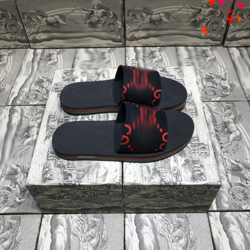 2021 Slipper Designer Slide Summer sandals Fashion Men Beach Indoor Flat Flip Flops Leather luxurys 7Shoes mens Slippers with box Size 39-45 -H226, White
2021 Slipper Designer Slide Summer sandals Fashion Men Beach Indoor Flat Flip Flops Leather luxurys 7Shoes mens Slippers with box Size 39-45 -H226, White