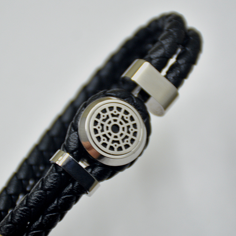 Luxury Black Woven Leather Bracelets with Mt Branding French Mens Man Jewelry Charm Bracelet Pulseira As Birthday Gift
Luxury Black Woven Leather Bracelets with Mt Branding French Mens Man Jewelry Charm Bracelet Pulseira As Birthday Gift