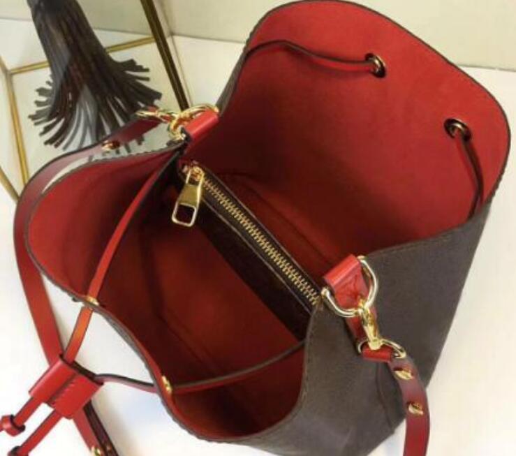 Top Quality classic Luxurys bucket bags for women real leather Designer handbags womens Tote mens crossbody shoulder bag, Red
Top Quality classic Luxurys bucket bags for women real leather Designer handbags womens Tote mens crossbody shoulder bag, Red