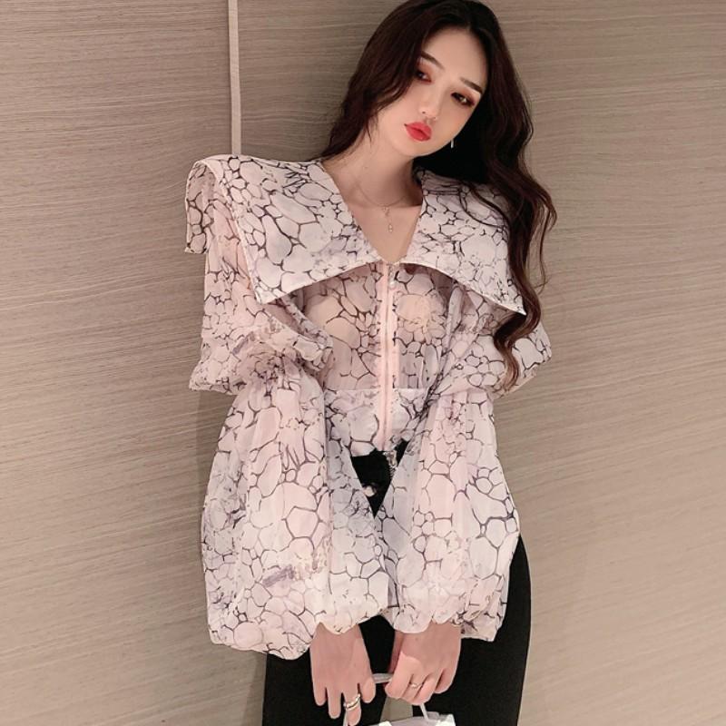 Women's Blouses & Shirts Fashion Vintage Women 2021 Spring Autumn Chiffon Big Lapel Puff Sleeve Short Slim Chic Wild Top, White
Women's Blouses & Shirts Fashion Vintage Women 2021 Spring Autumn Chiffon Big Lapel Puff Sleeve Short Slim Chic Wild Top, White