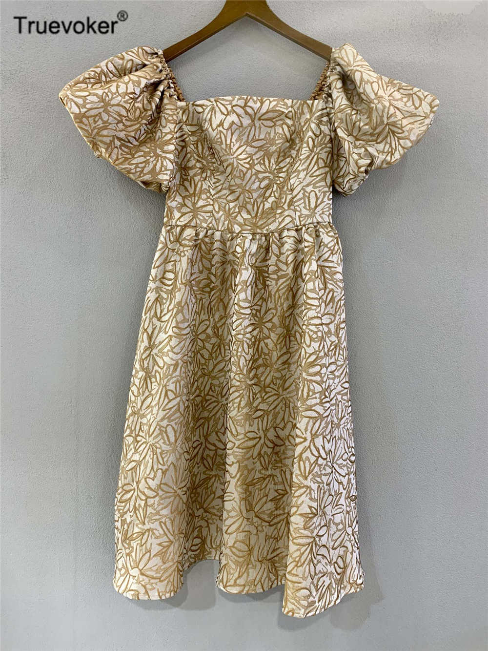 Truevoker Summer Runway Designer Dres Puff Sleeve Square Collar Print Jacquard Robe Mujer Vintage Vestido 210602, Beige
Truevoker Summer Runway Designer Dres Puff Sleeve Square Collar Print Jacquard Robe Mujer Vintage Vestido 210602, Beige