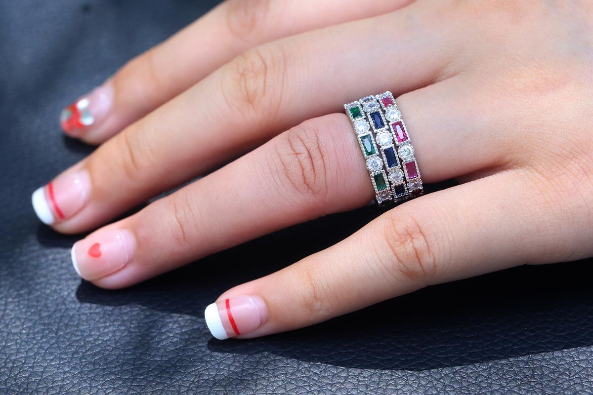 Cluster Rings Hainon Fashion Silver Color Jewelry Round Blue Green Clear Cubic Zrconia For Women Luxury Wedding Party Ring
Cluster Rings Hainon Fashion Silver Color Jewelry Round Blue Green Clear Cubic Zrconia For Women Luxury Wedding Party Ring