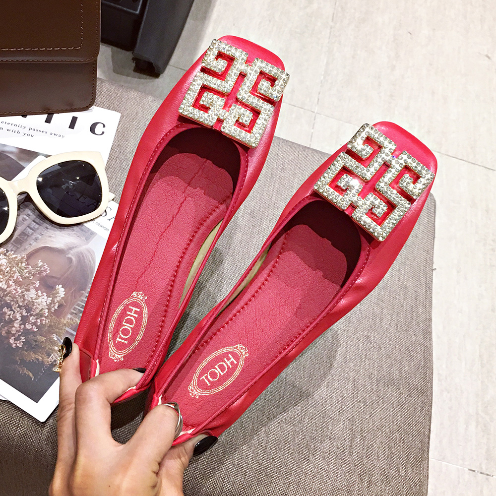 FamtiYaa Slip on Shoes for Women Ballet Flats Shallow Boat Shoes Woman Female Flat Shoe Embroide Red 2022 Spring Summer Fashion
FamtiYaa Slip on Shoes for Women Ballet Flats Shallow Boat Shoes Woman Female Flat Shoe Embroide Red 2022 Spring Summer Fashion