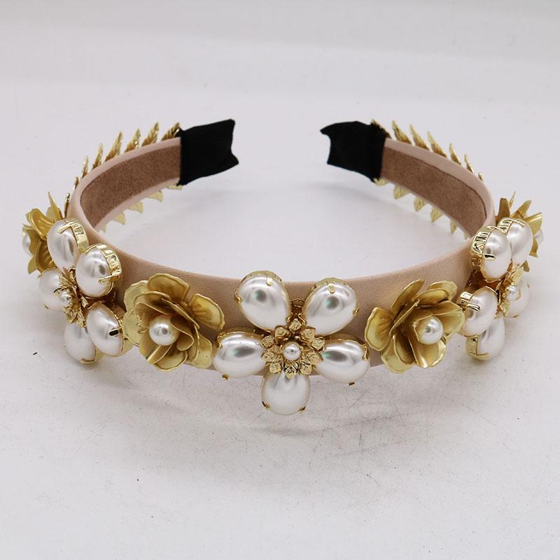 Hair Clips & Barrettes Vintage Pearl Golden Flower Leaves Crown Tiara Baroque Queen Wide Hairband Hairwear Women Wedding Jewelry Party Gift, Golden;silver
Hair Clips & Barrettes Vintage Pearl Golden Flower Leaves Crown Tiara Baroque Queen Wide Hairband Hairwear Women Wedding Jewelry Party Gift, Golden;silver