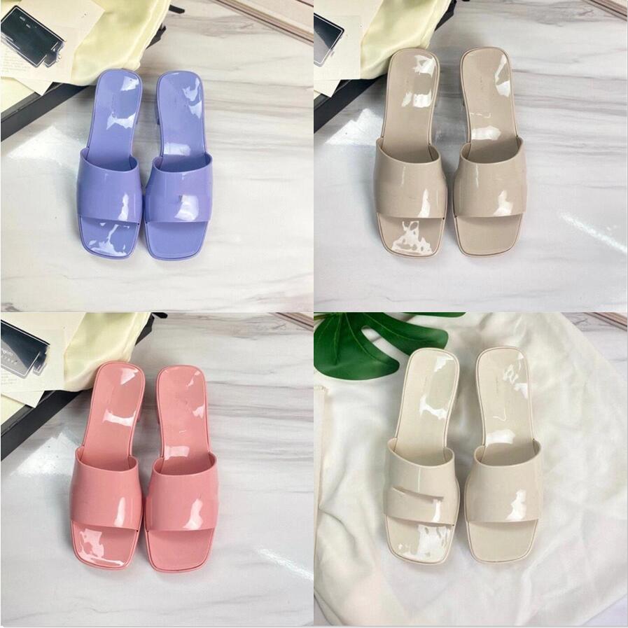 woman slipper fashion lady Sandals Beach Thick bottom Sell Well slippers platform Alphabet Rubber High heel slides shoe02 02
woman slipper fashion lady Sandals Beach Thick bottom Sell Well slippers platform Alphabet Rubber High heel slides shoe02 02