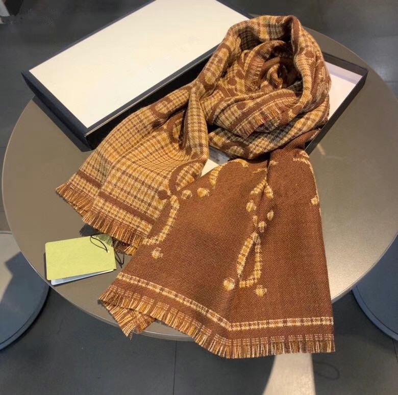 Fashion designer winter scarf cashmere shawl womens 100% wool scarves classic letter Wrap Unisex ladies and boys shawls 5AAAAAcomments
Fashion designer winter scarf cashmere shawl womens 100% wool scarves classic letter Wrap Unisex ladies and boys shawls 5AAAAAcomments