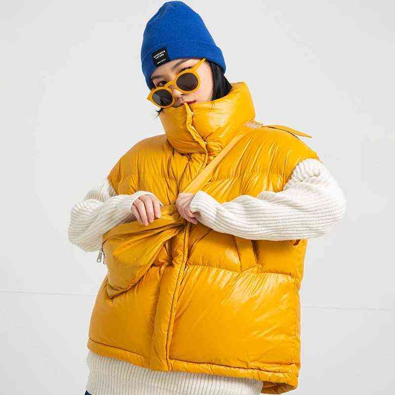 Autumn Winter Women Duck Down Jacket Vest Female Short Thick Warm Coat Windproof Sleeveless Waistcoat With Bag Outwear 211120