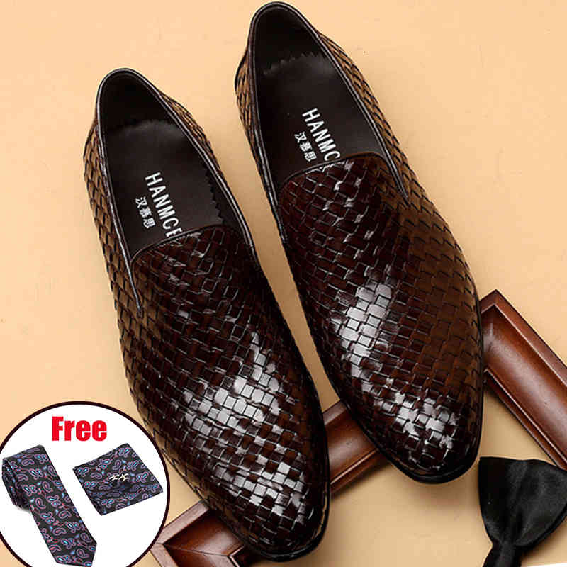Dress Shoes Phenkang masculino sapatos formais de couro genuíno oxford para homens italianos vestido casamento slizamento em TEM2, 1# shoe box
Dress Shoes Phenkang masculino sapatos formais de couro genuíno oxford para homens italianos vestido casamento slizamento em TEM2, 1# shoe box