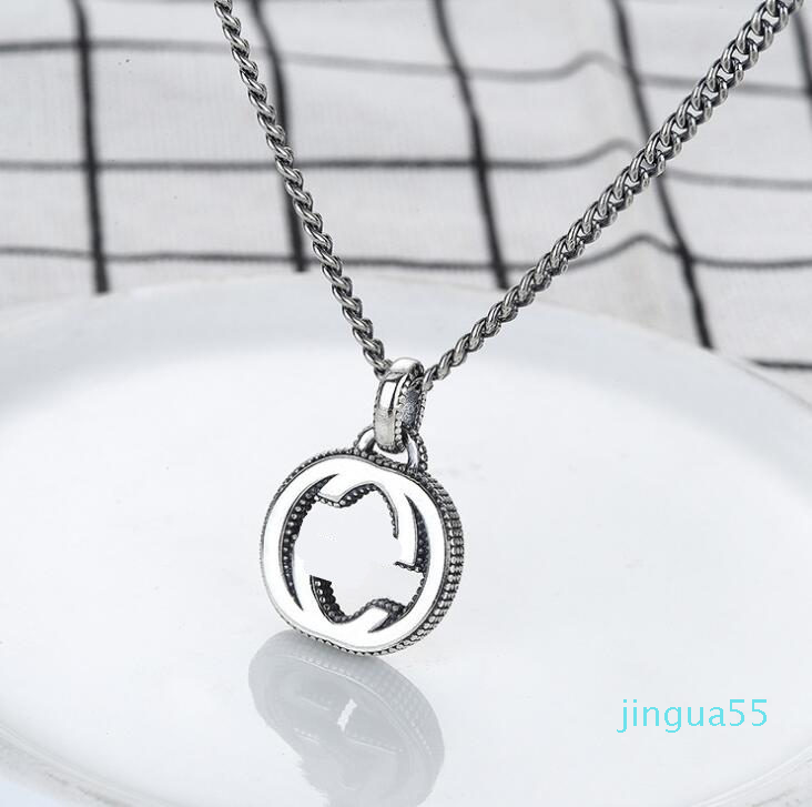 fashion Letter 925 Silver Chain Necklace Retro Couple Necklace Men and Women Pendant Designer jewelry Gift
fashion Letter 925 Silver Chain Necklace Retro Couple Necklace Men and Women Pendant Designer jewelry Gift