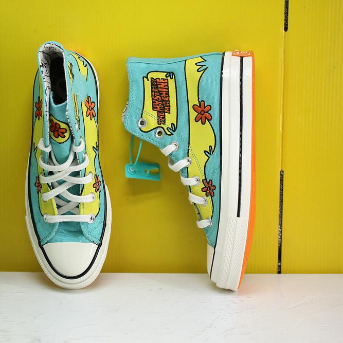 Hi Scooby-Doo The Mystery Machine POOL BLUE SULFUR SPRING EGRET Classic designer men high top canvas shoes mens chaussure homme top 35-44
Hi Scooby-Doo The Mystery Machine POOL BLUE SULFUR SPRING EGRET Classic designer men high top canvas shoes mens chaussure homme top 35-44