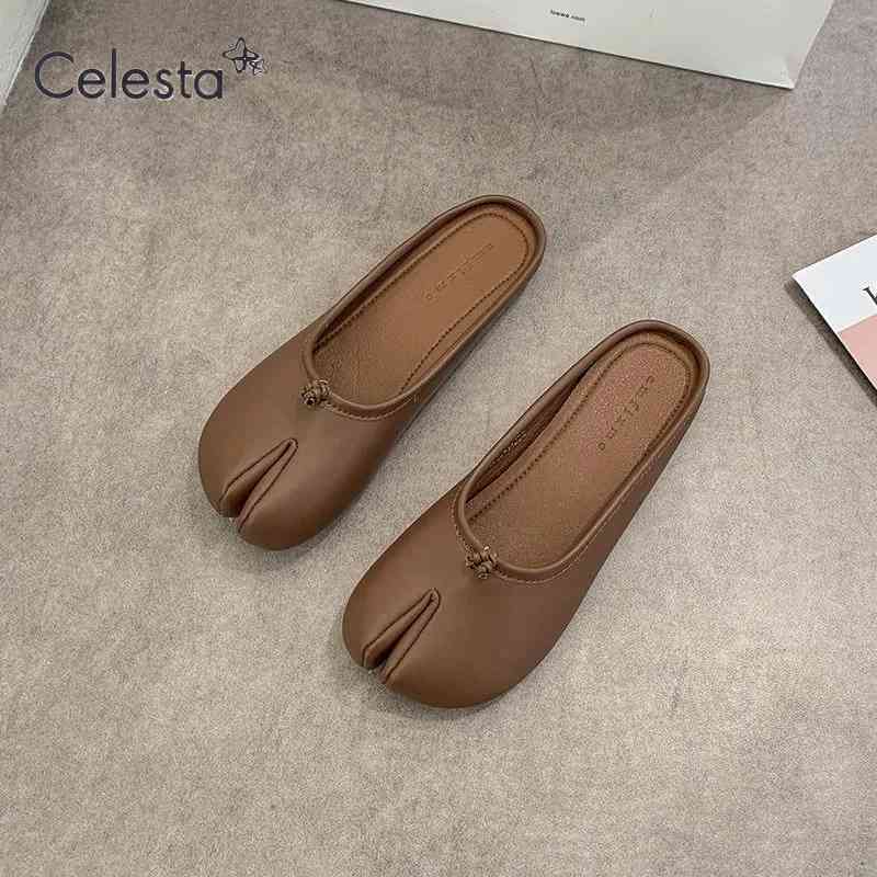 Sandals Celesta flat pig trotter horseshoe real British style shoes leisure comfort moccasins chaussures plates 66MG, 1# shoe box
Sandals Celesta flat pig trotter horseshoe real British style shoes leisure comfort moccasins chaussures plates 66MG, 1# shoe box