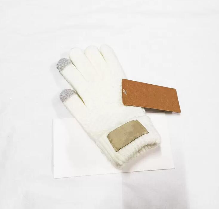 Knit Solid Color Gloves Designers For Men Womens Touch Screen Glove Winter Fashion Mobile Smartphone Five Finger Mittens346q
Knit Solid Color Gloves Designers For Men Womens Touch Screen Glove Winter Fashion Mobile Smartphone Five Finger Mittens346q