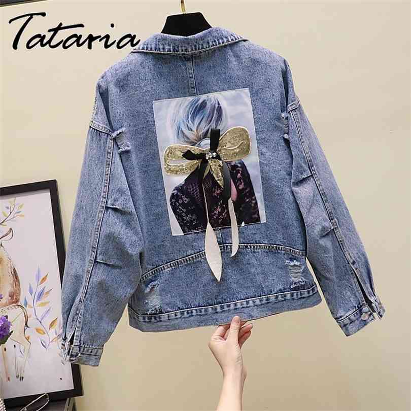 Women Embroidery Flowers Denim Jacket Turn-down Collar Jean for Loose Casual Ripped Holes Coat Female Outwear 210818, Blue
Women Embroidery Flowers Denim Jacket Turn-down Collar Jean for Loose Casual Ripped Holes Coat Female Outwear 210818, Blue